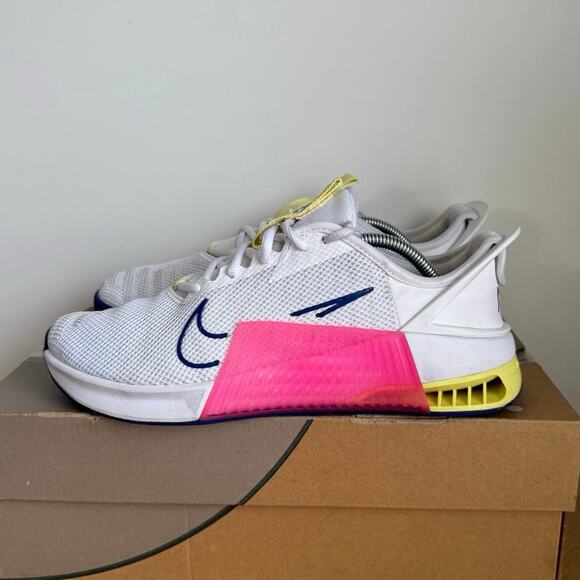 Nike Metcon 9 White/Royal Pink Men Running Sneakers - SZ Men 7.5- Women 9 - Picture 4 of 13